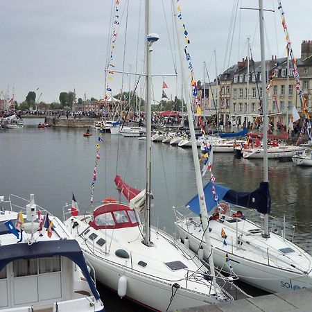 Bed and Breakfast L'Ex-Voto Honfleur Exterior foto